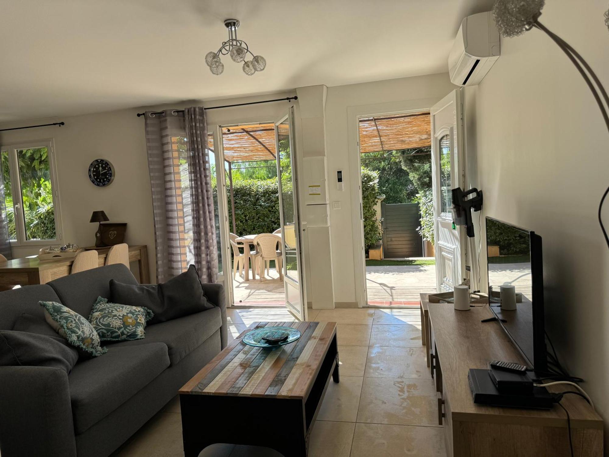 Villa, Maison Independante, Avec Piscine Privative Puget-sur Argens Kültér fotó