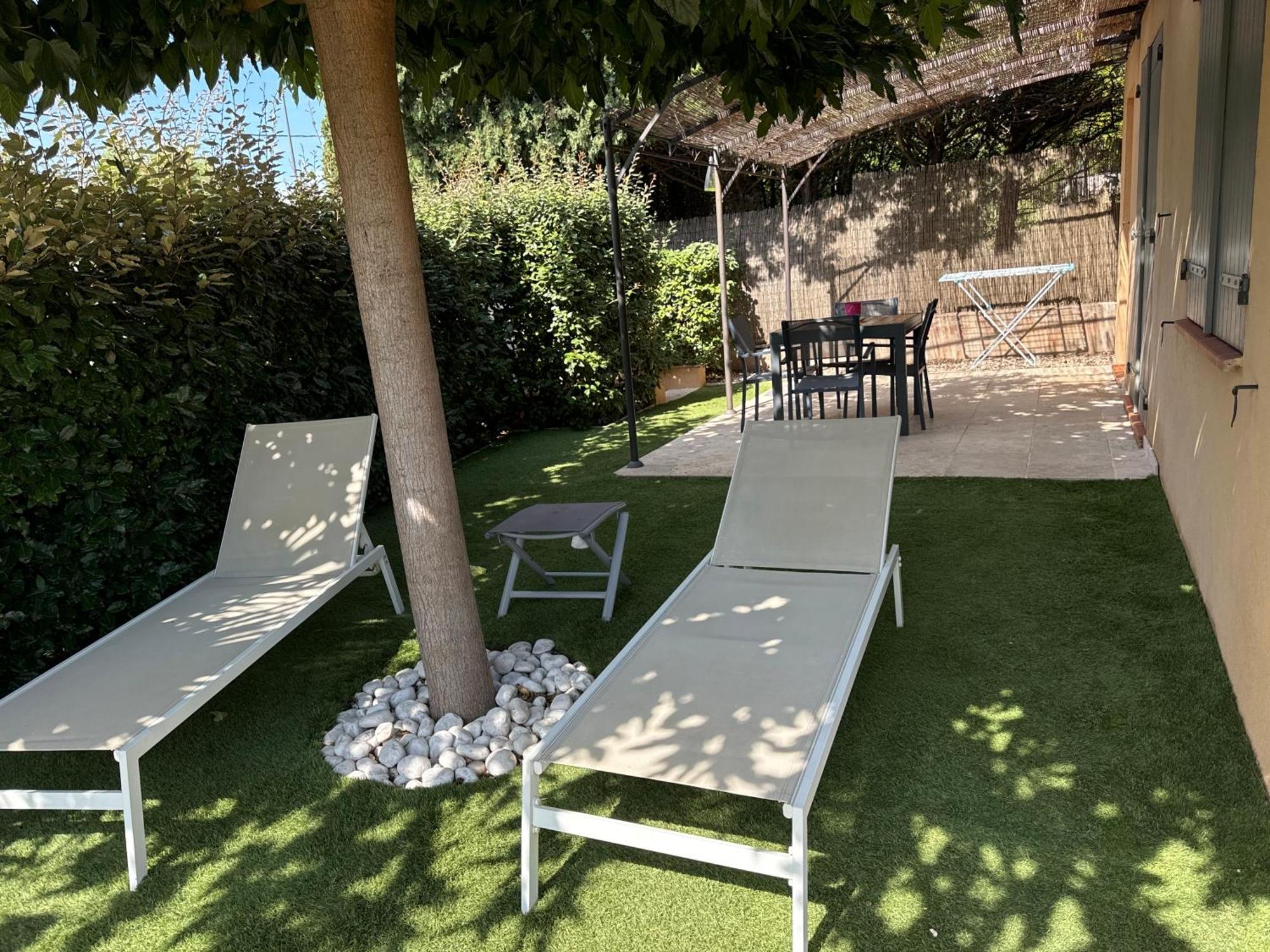 Villa, Maison Independante, Avec Piscine Privative Puget-sur Argens Kültér fotó